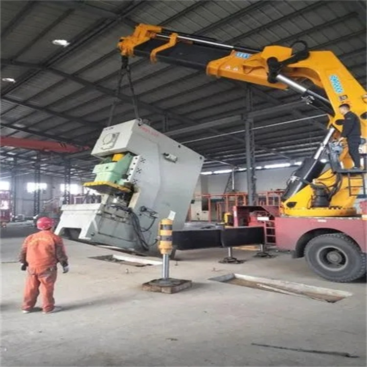 桃江80吨折臂吊车出租附近电话